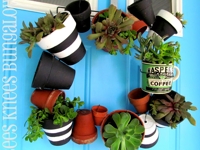 Bees Knees Bungalow Hanging Flower Pots